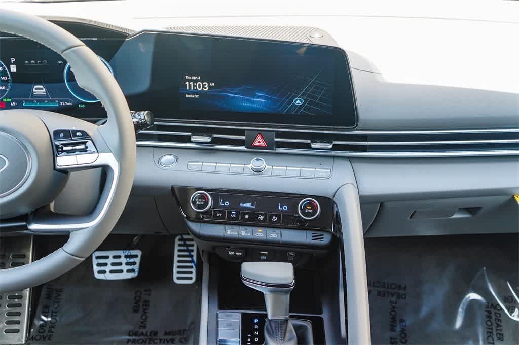 Thumbnail: 2025 Hyundai Elantra - 13
