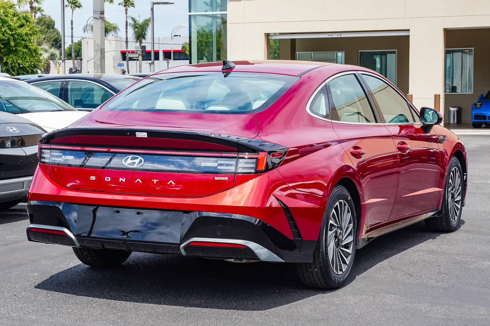 Thumbnail: 2025 Hyundai Sonata - 4