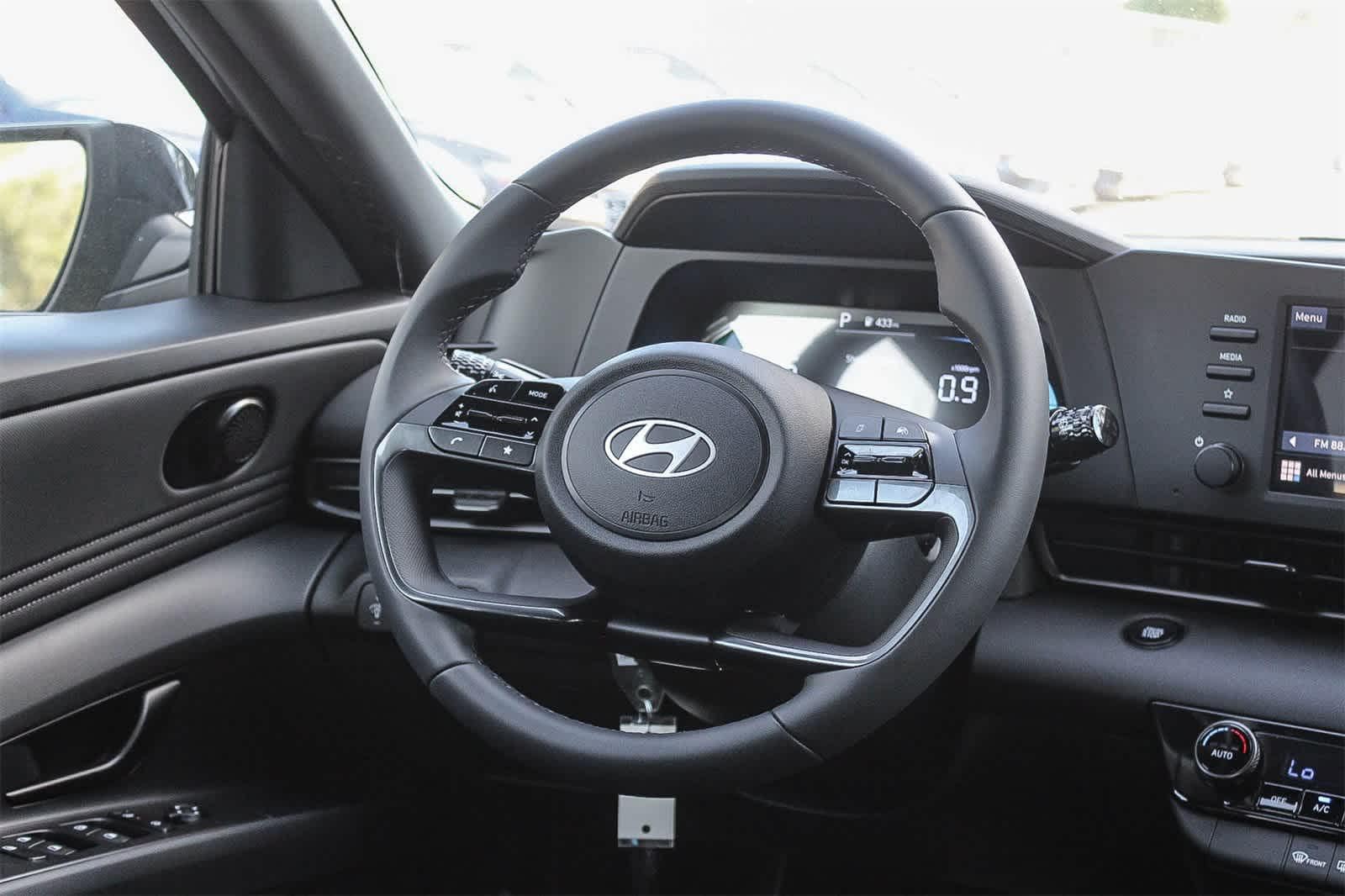 Thumbnail: 2026 Hyundai Elantra - 22