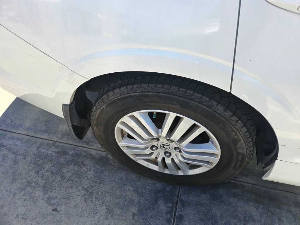 Thumbnail: 2012 Honda Crosstour - 19