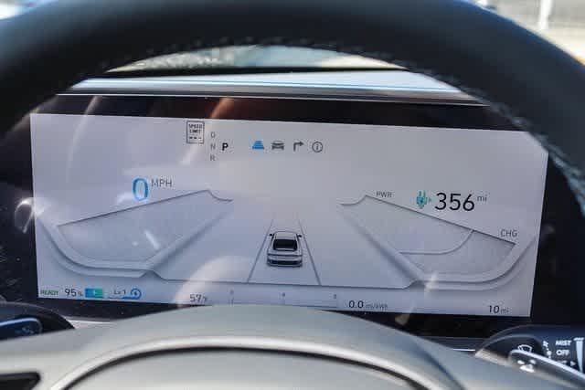 Thumbnail: 2025 Hyundai Ioniq 6 - 24