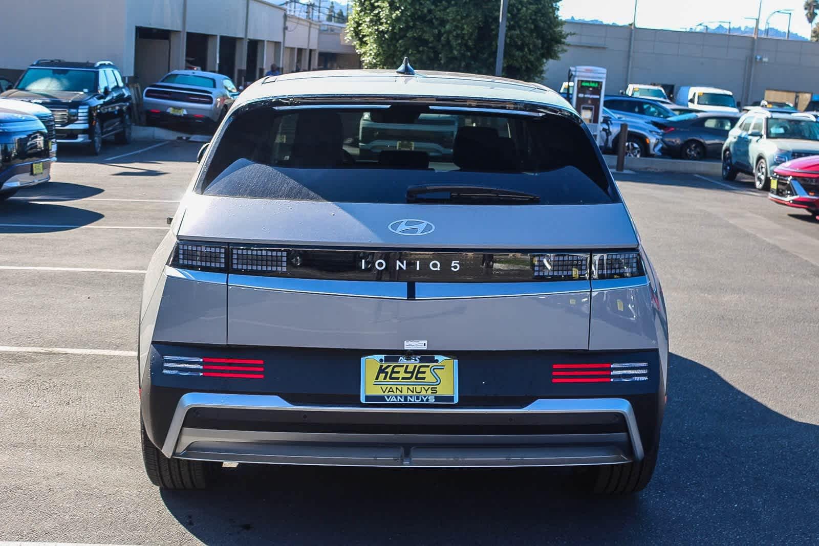 Thumbnail: 2026 Hyundai Ioniq 5 - 6