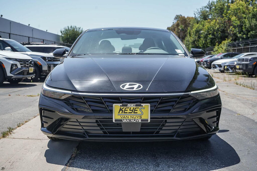New 2026 Hyundai Elantra SEL Sport Premium Sedan