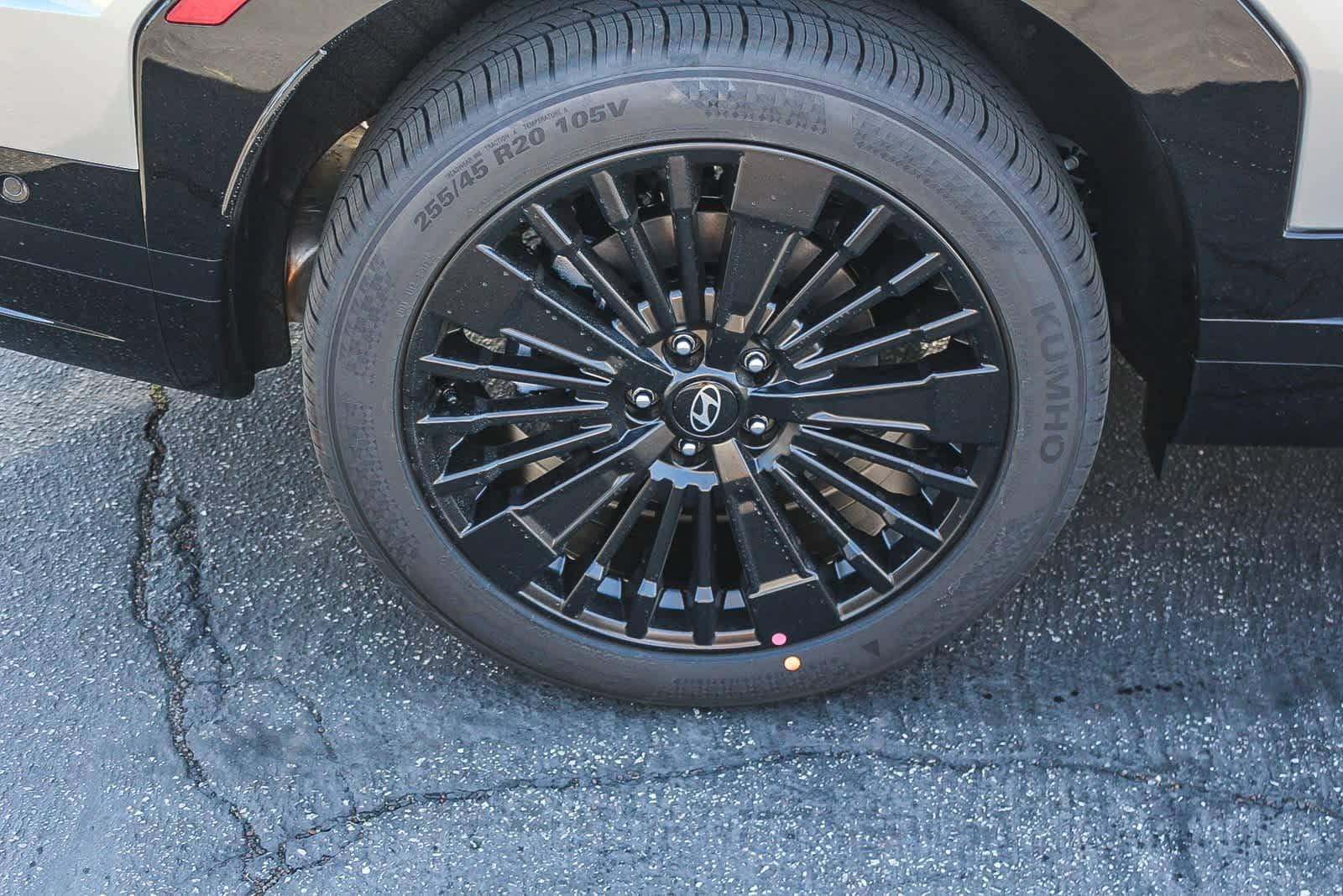 Thumbnail: 2025 Hyundai Santa Fe - 9