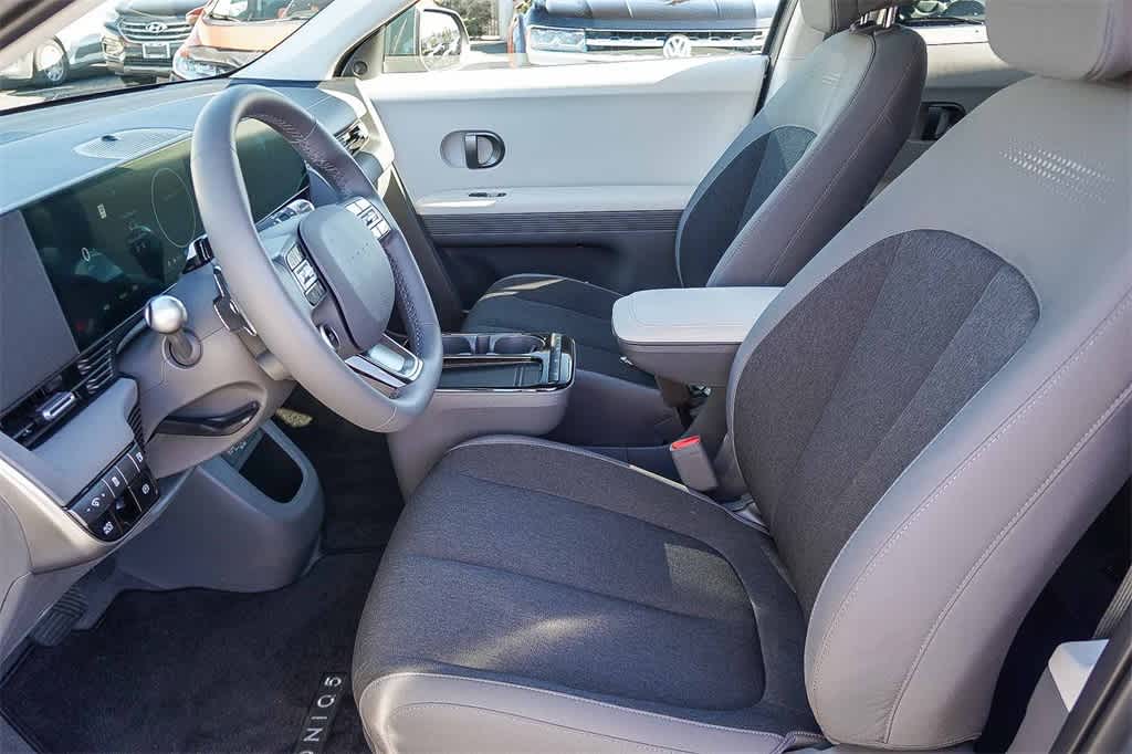 Thumbnail: 2025 Hyundai Ioniq 5 - 23