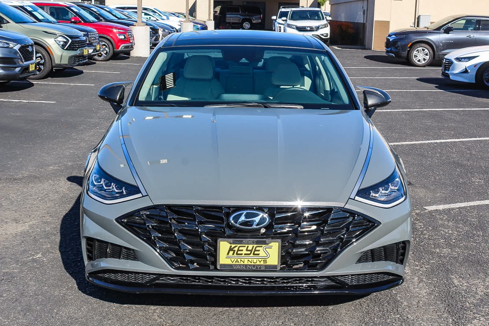 Thumbnail: 2023 Hyundai Sonata - 2