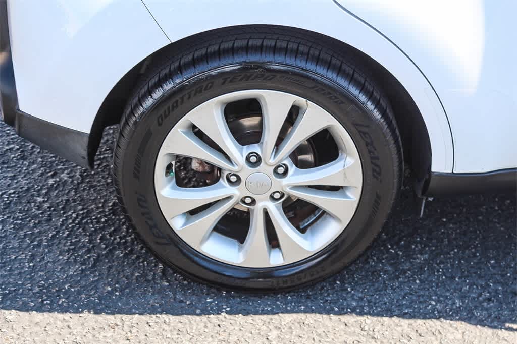 Thumbnail: 2015 Kia Soul - 8