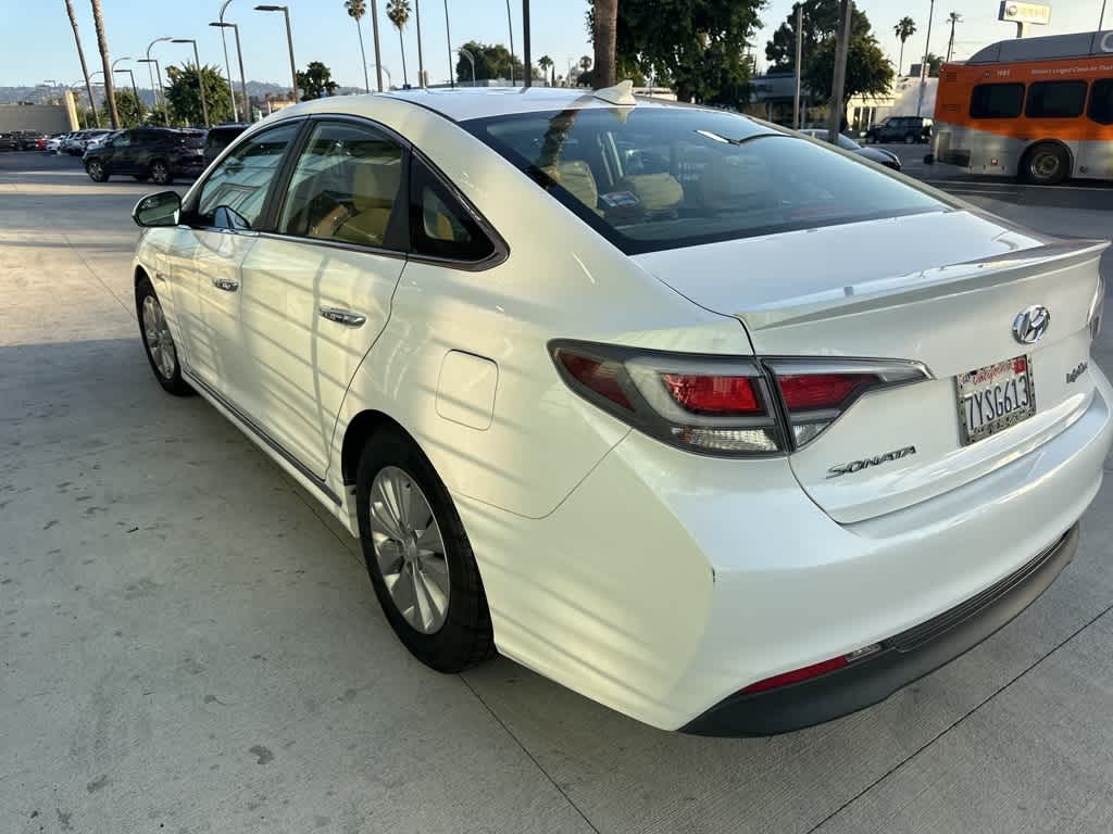Thumbnail: 2017 Hyundai Sonata - 16