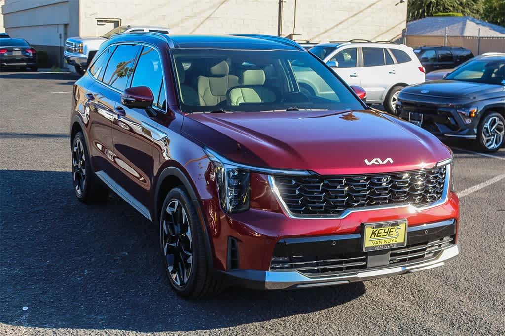 Thumbnail: 2024 Kia Sorento - 3