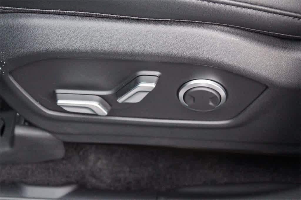 Thumbnail: 2026 Hyundai Santa Fe - 29