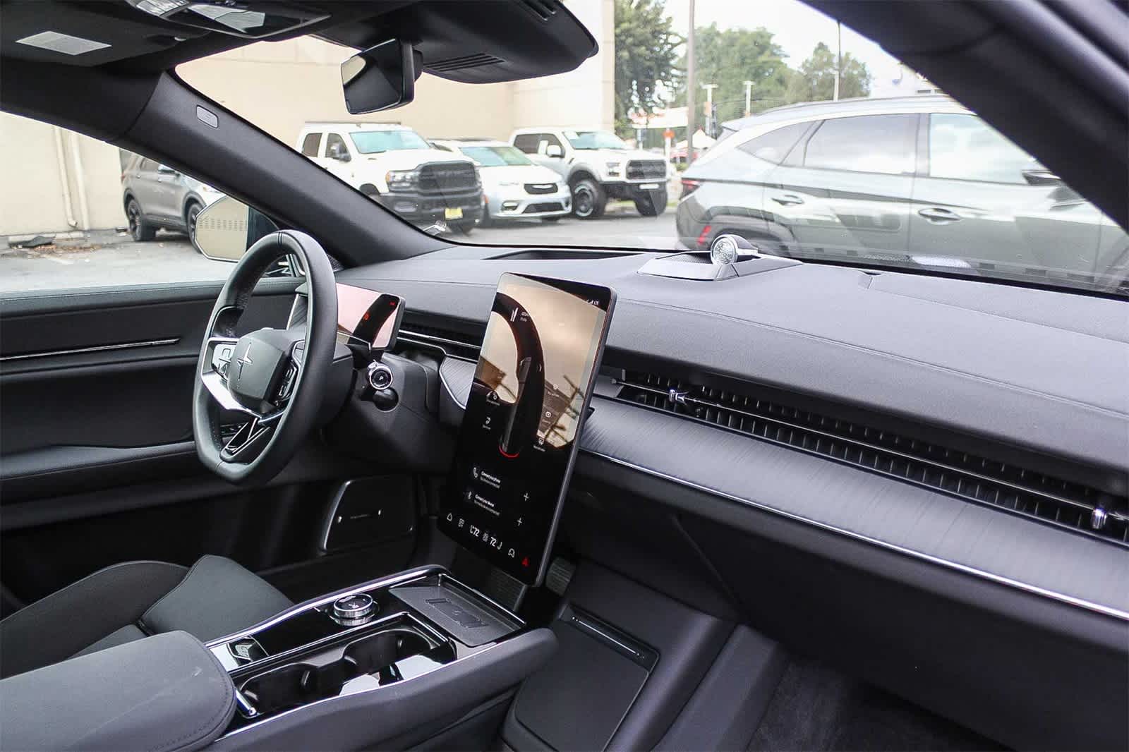 Thumbnail: 2025 Polestar 3 - 18