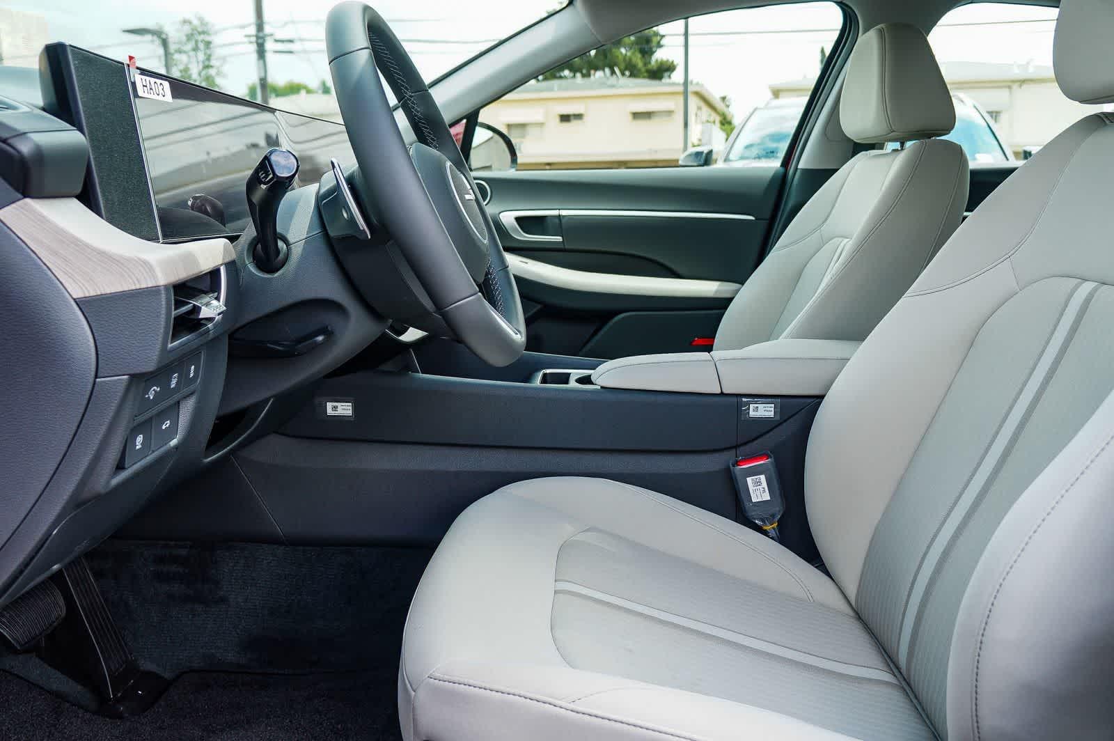 Thumbnail: 2025 Hyundai Sonata - 23