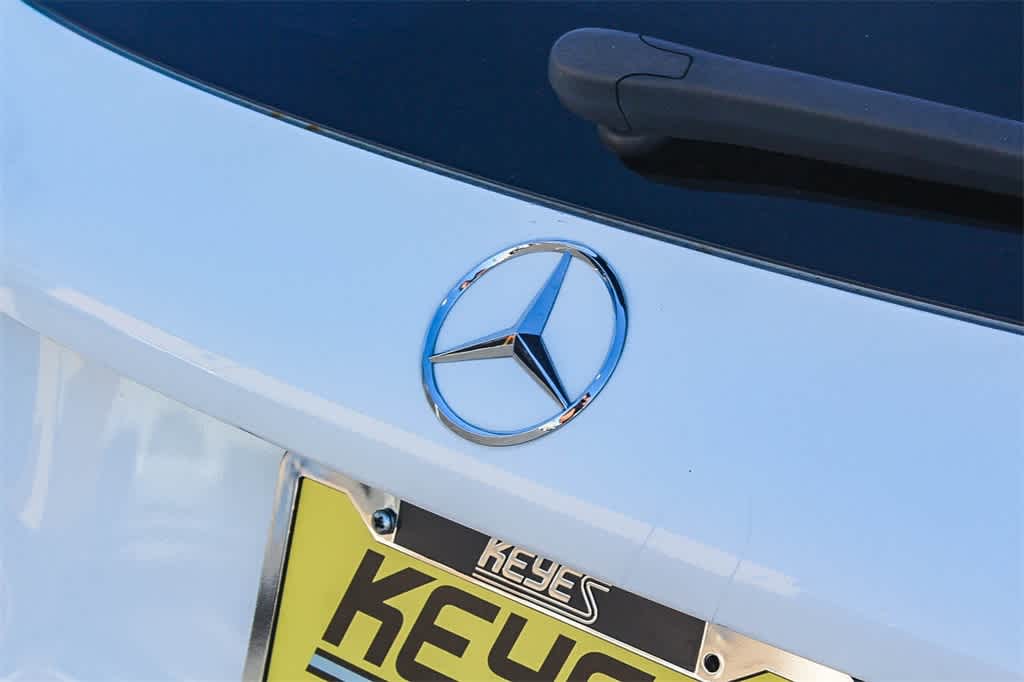 Thumbnail: 2020 Mercedes-Benz GLC - 11