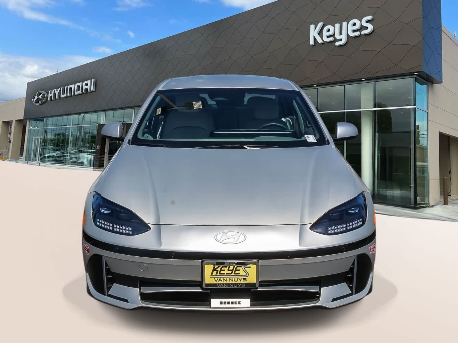 Thumbnail: 2023 Hyundai Ioniq 6 - 2