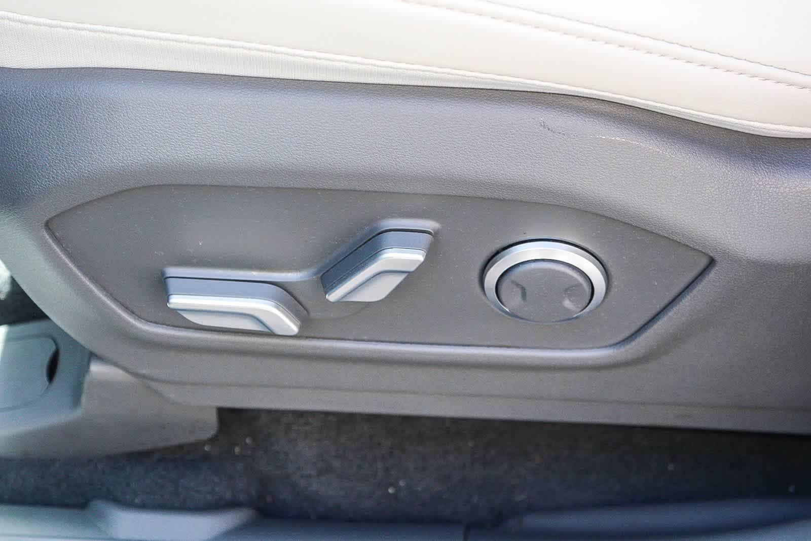 Thumbnail: 2026 Hyundai Santa Fe - 28