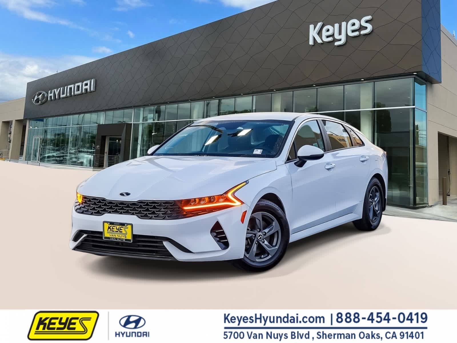 2021 Kia K5 LXS -
                  Van Nuys, CA