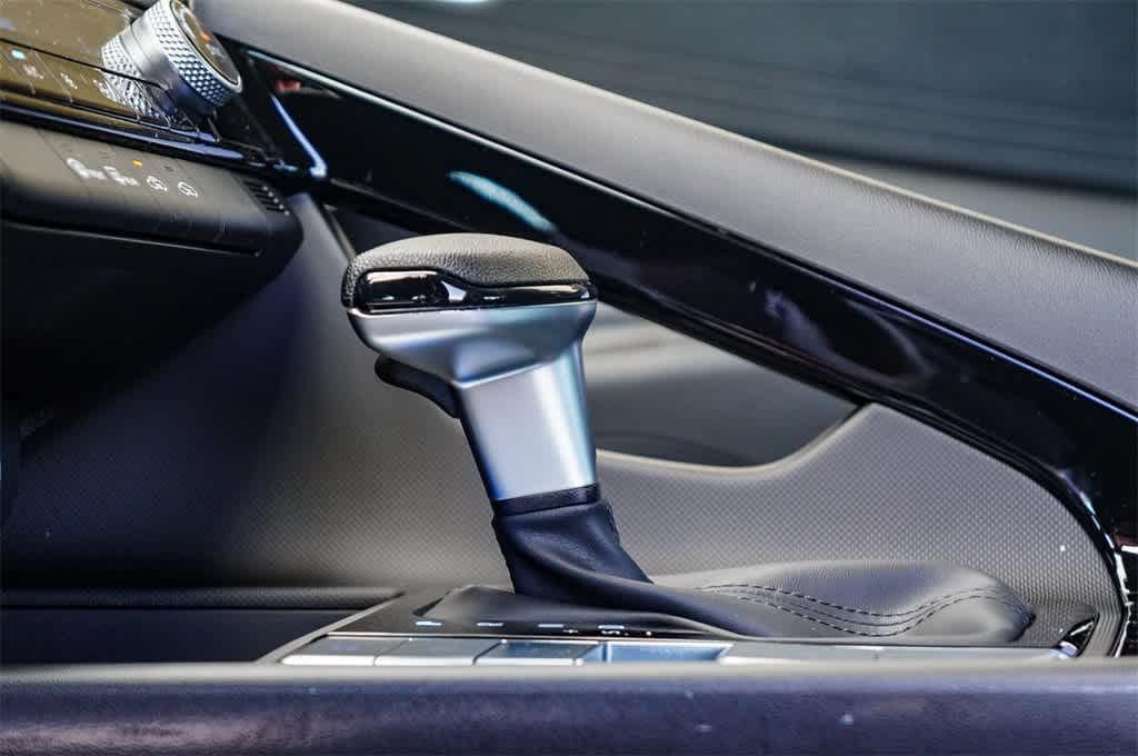 Thumbnail: 2025 Hyundai Elantra - 20