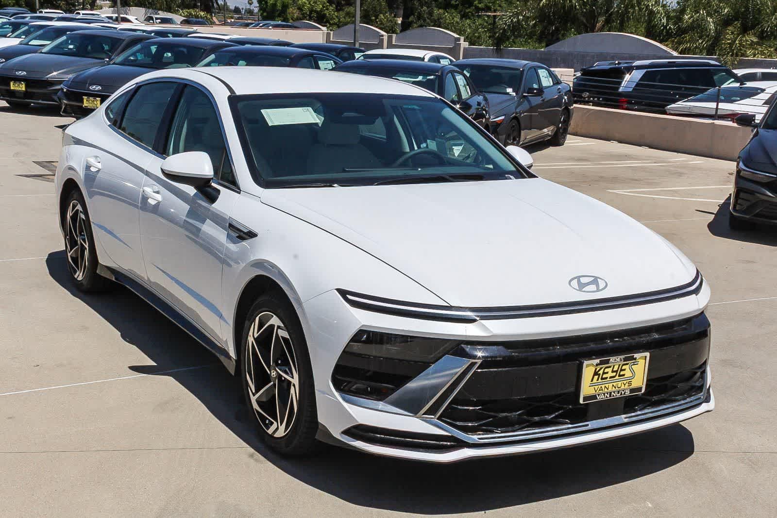 Thumbnail: 2026 Hyundai Sonata - 3