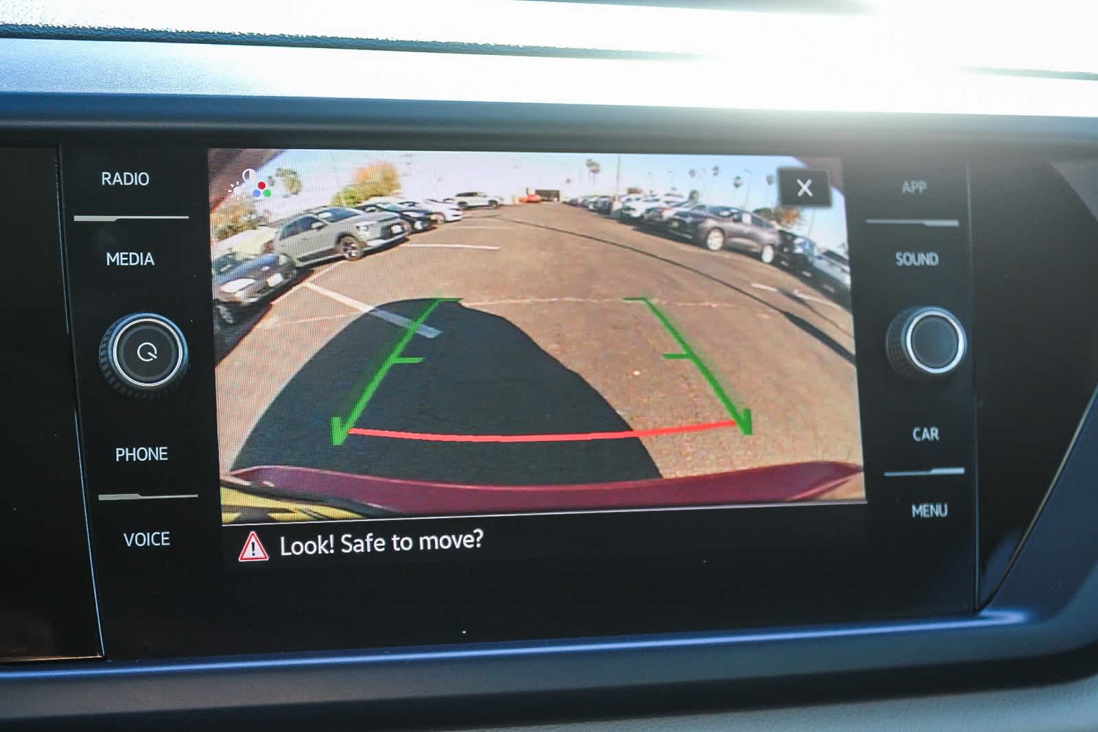 Thumbnail: 2023 Volkswagen Taos - 34