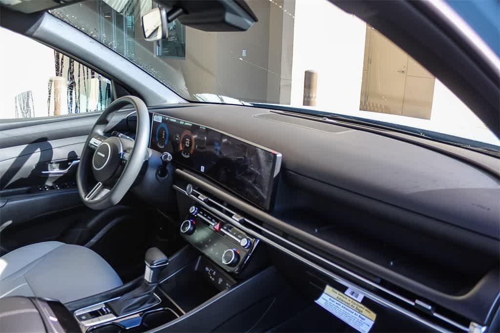 Thumbnail: 2025 Hyundai Santa Cruz - 21