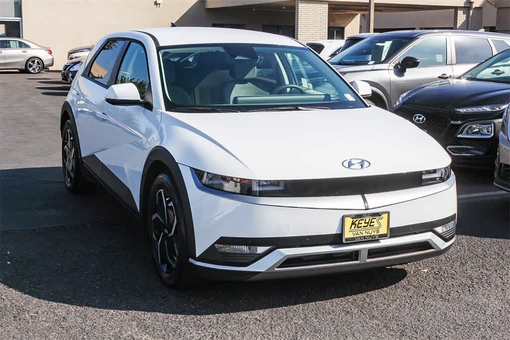Thumbnail: 2024 Hyundai Ioniq 5 - 3