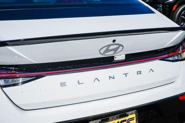 2025 Hyundai Elantra N Line 14