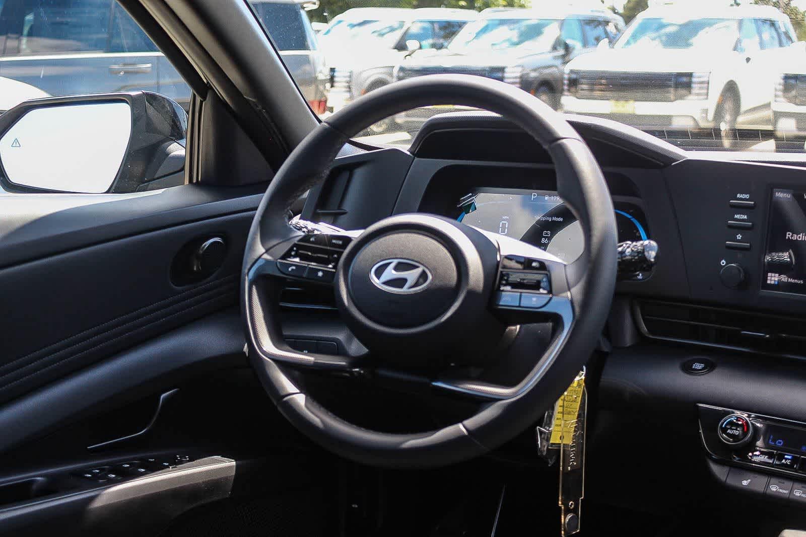 Thumbnail: 2026 Hyundai Elantra - 18