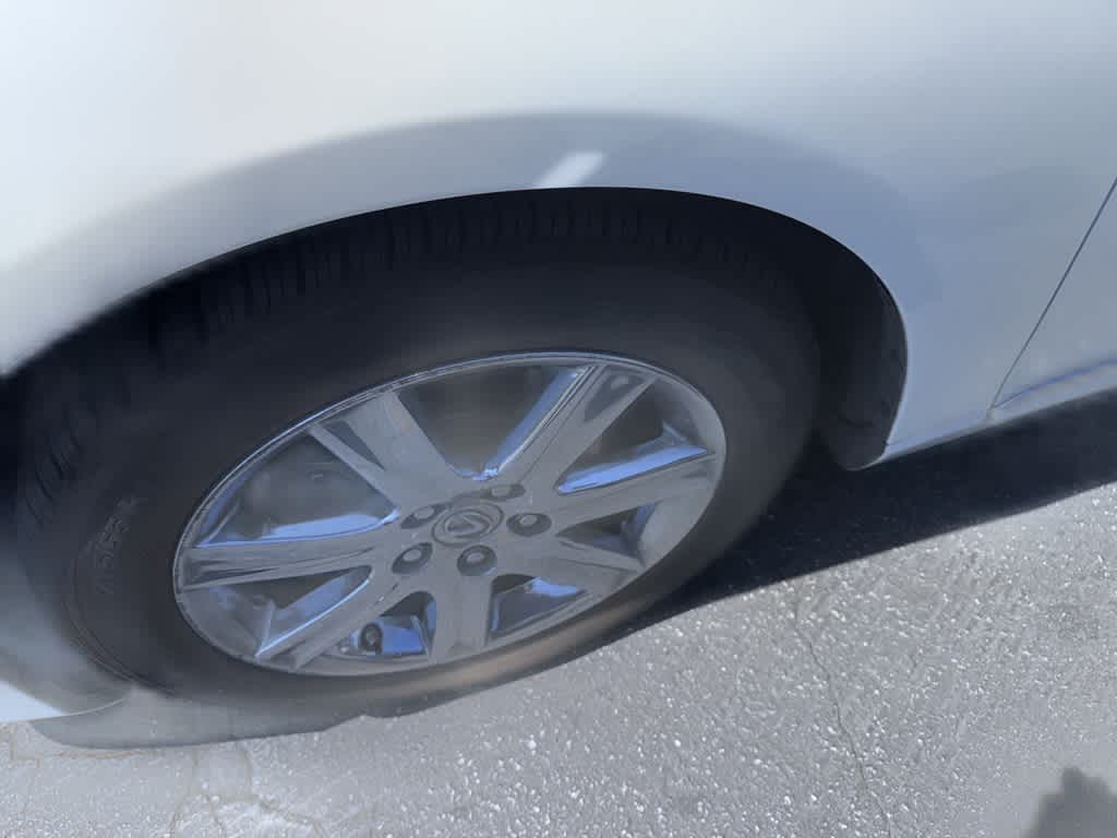 Thumbnail: 2010 Lexus ES - 2