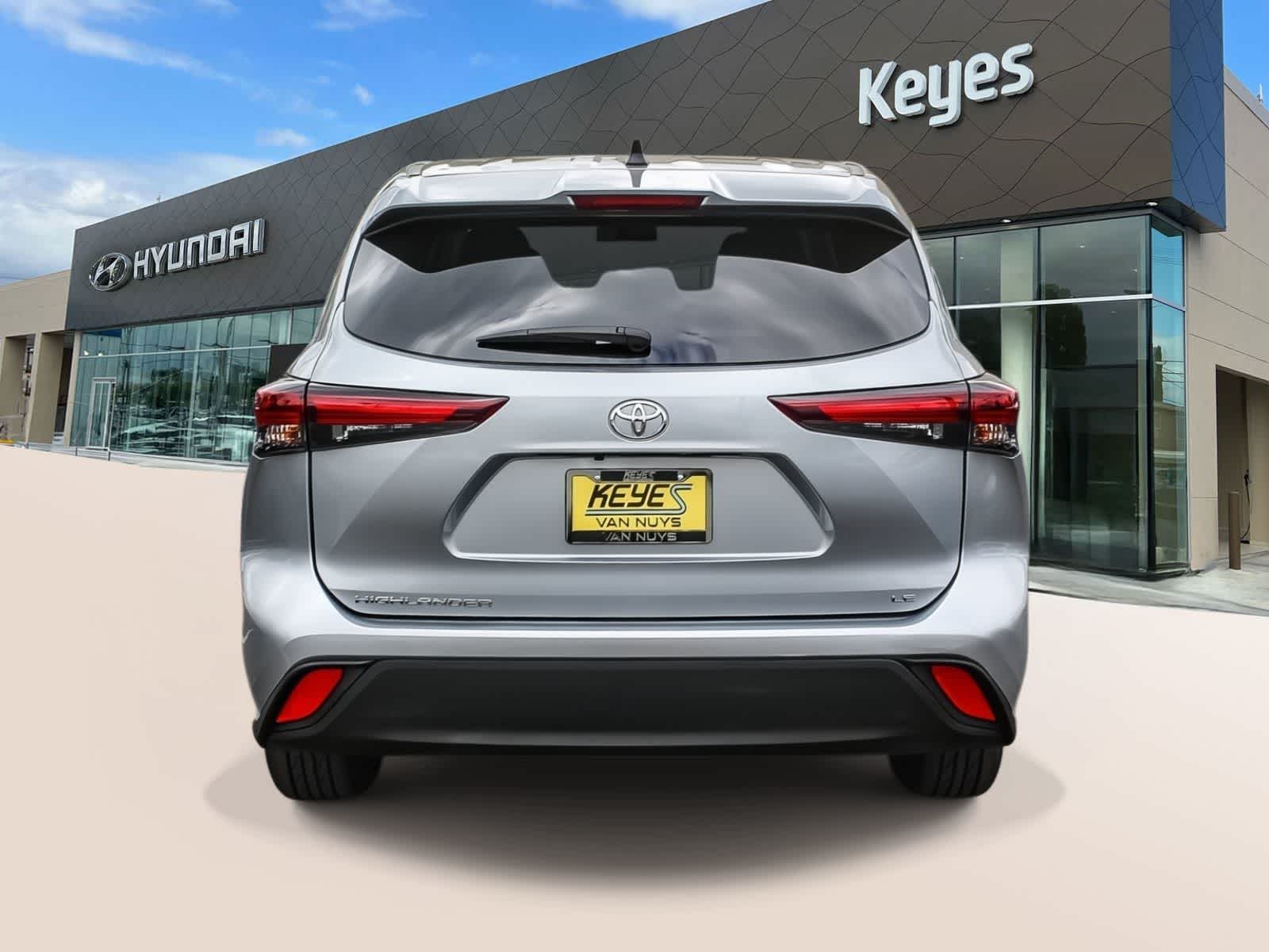 Thumbnail: 2025 Toyota Highlander - 5
