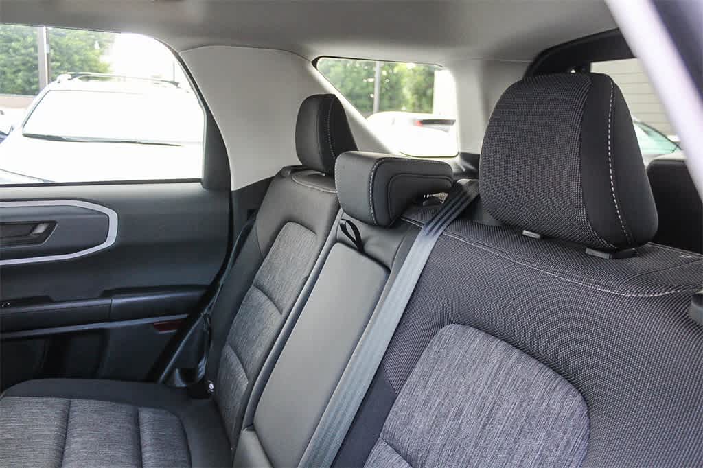 Thumbnail: 2022 Ford Bronco Sport - 18