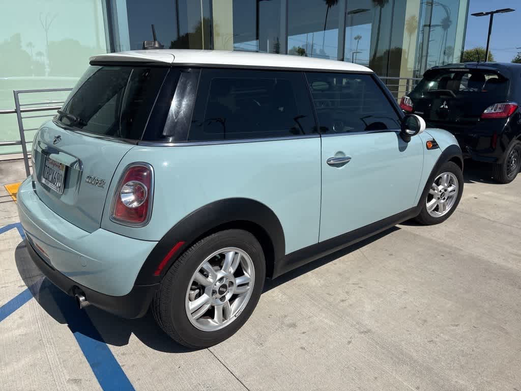 Thumbnail: 2013 MINI Cooper Hardtop - 7