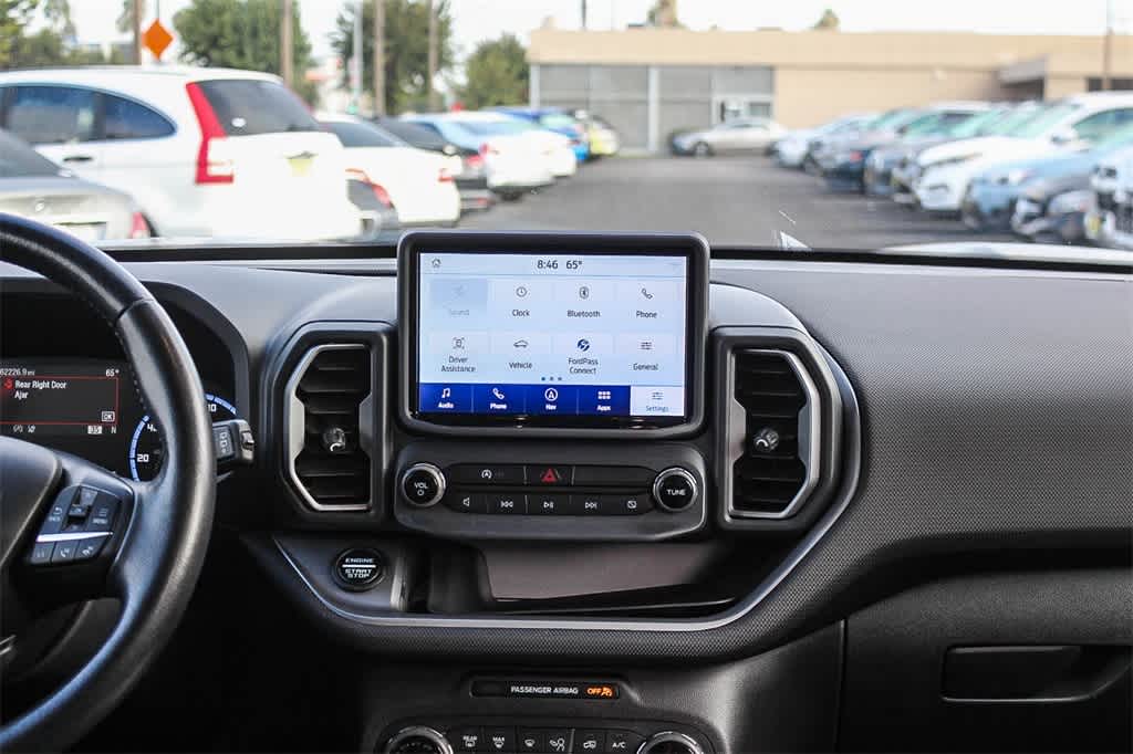 Thumbnail: 2022 Ford Bronco Sport - 13