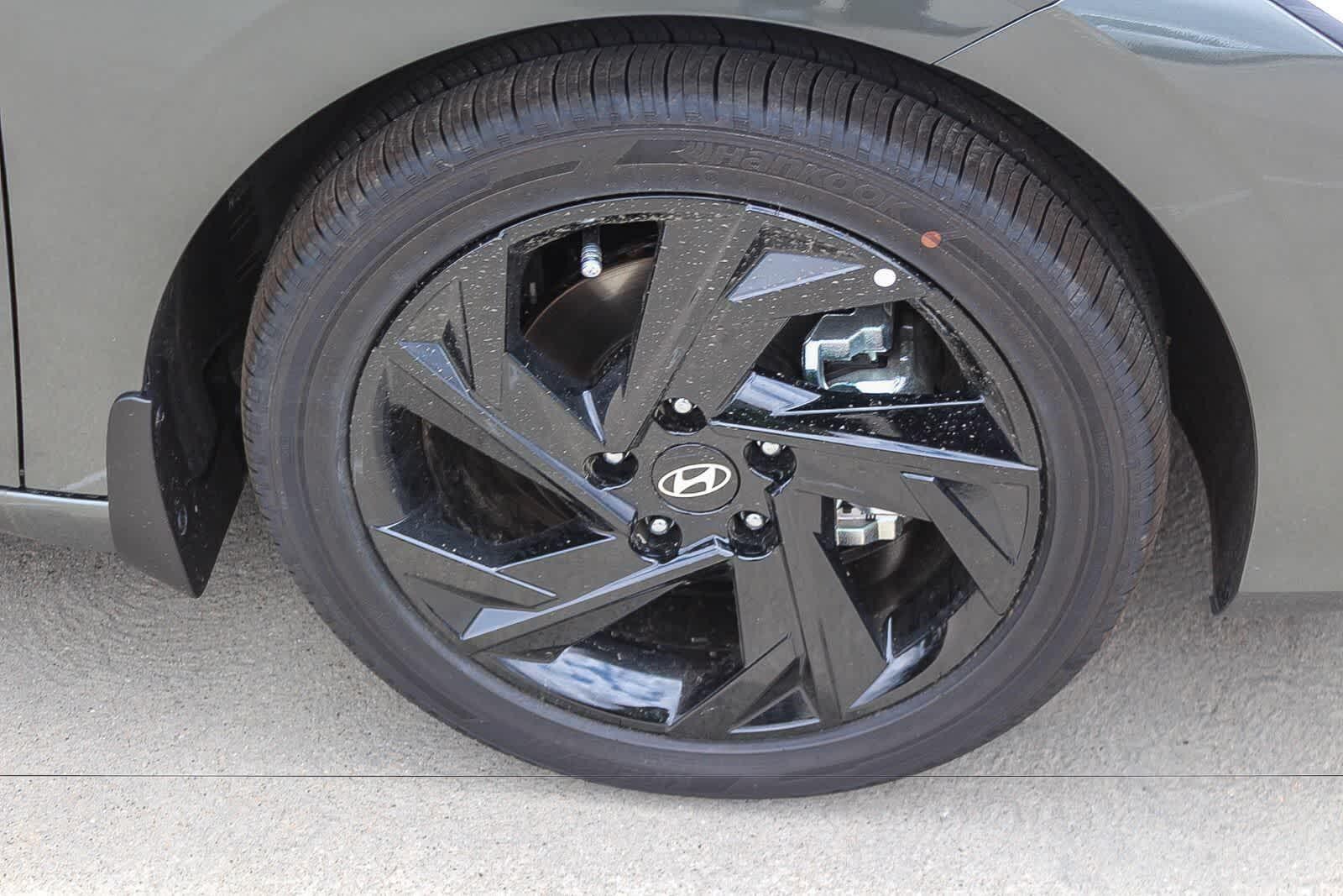 Thumbnail: 2026 Hyundai Elantra - 11