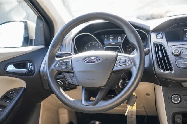 2018 Ford Focus SE 15