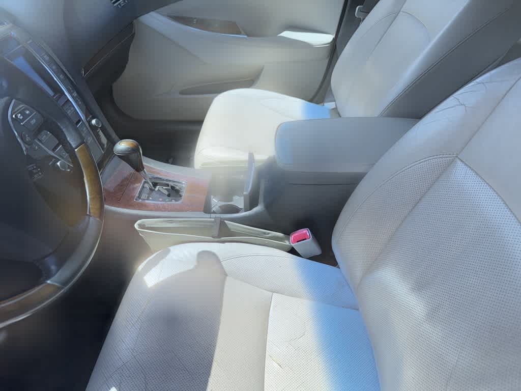 Thumbnail: 2010 Lexus ES - 7