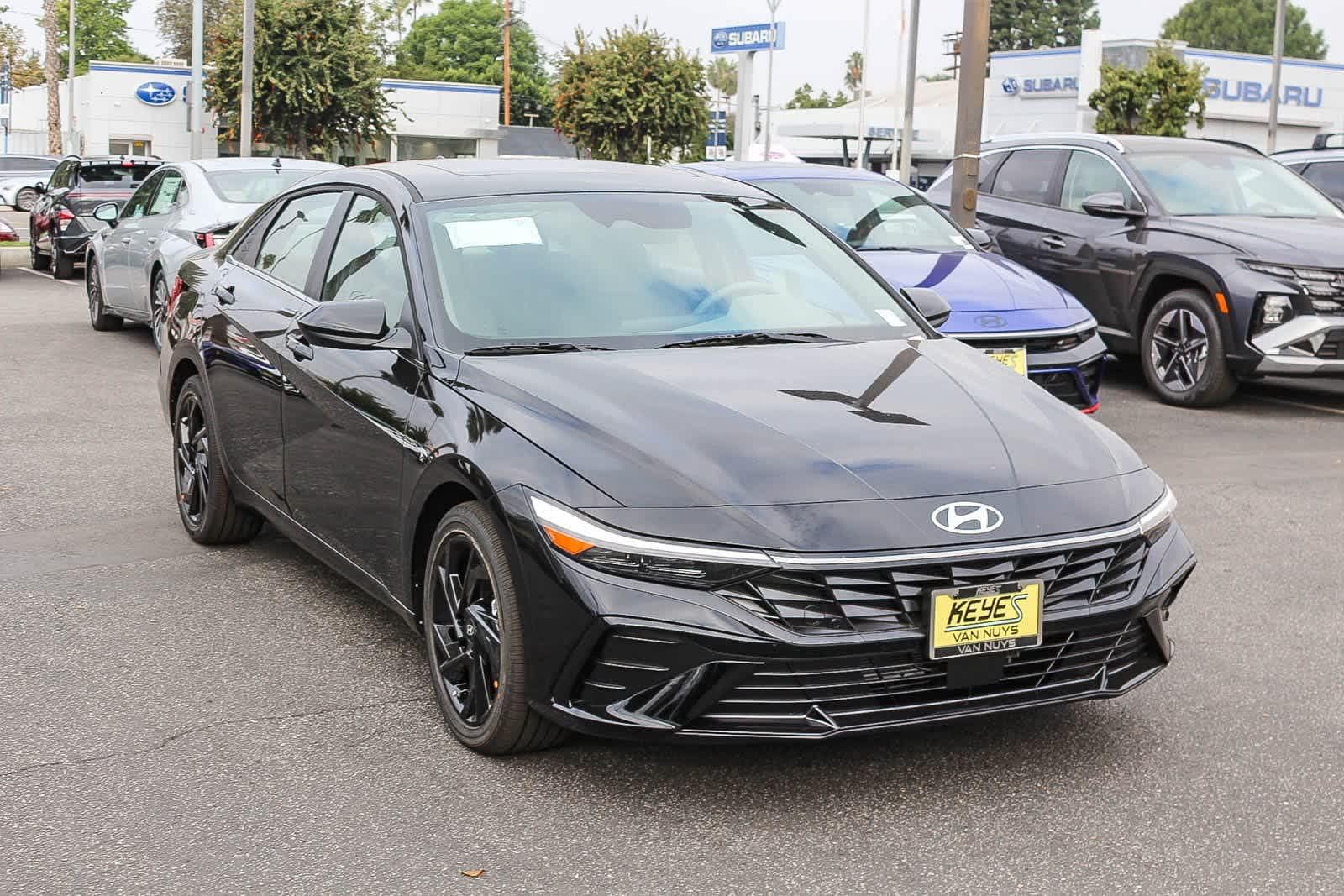 Thumbnail: 2026 Hyundai Elantra - 3