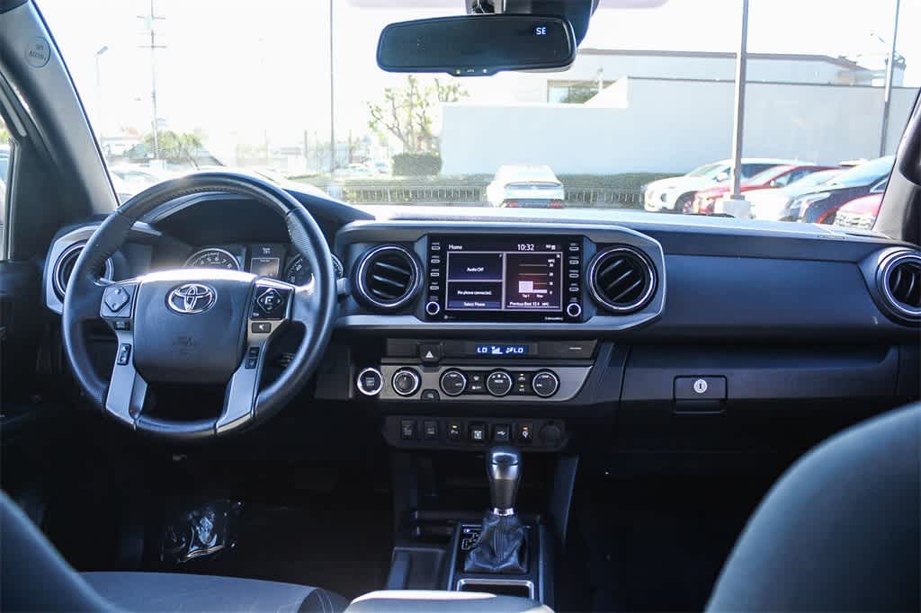 Thumbnail: 2021 Toyota Tacoma - 12