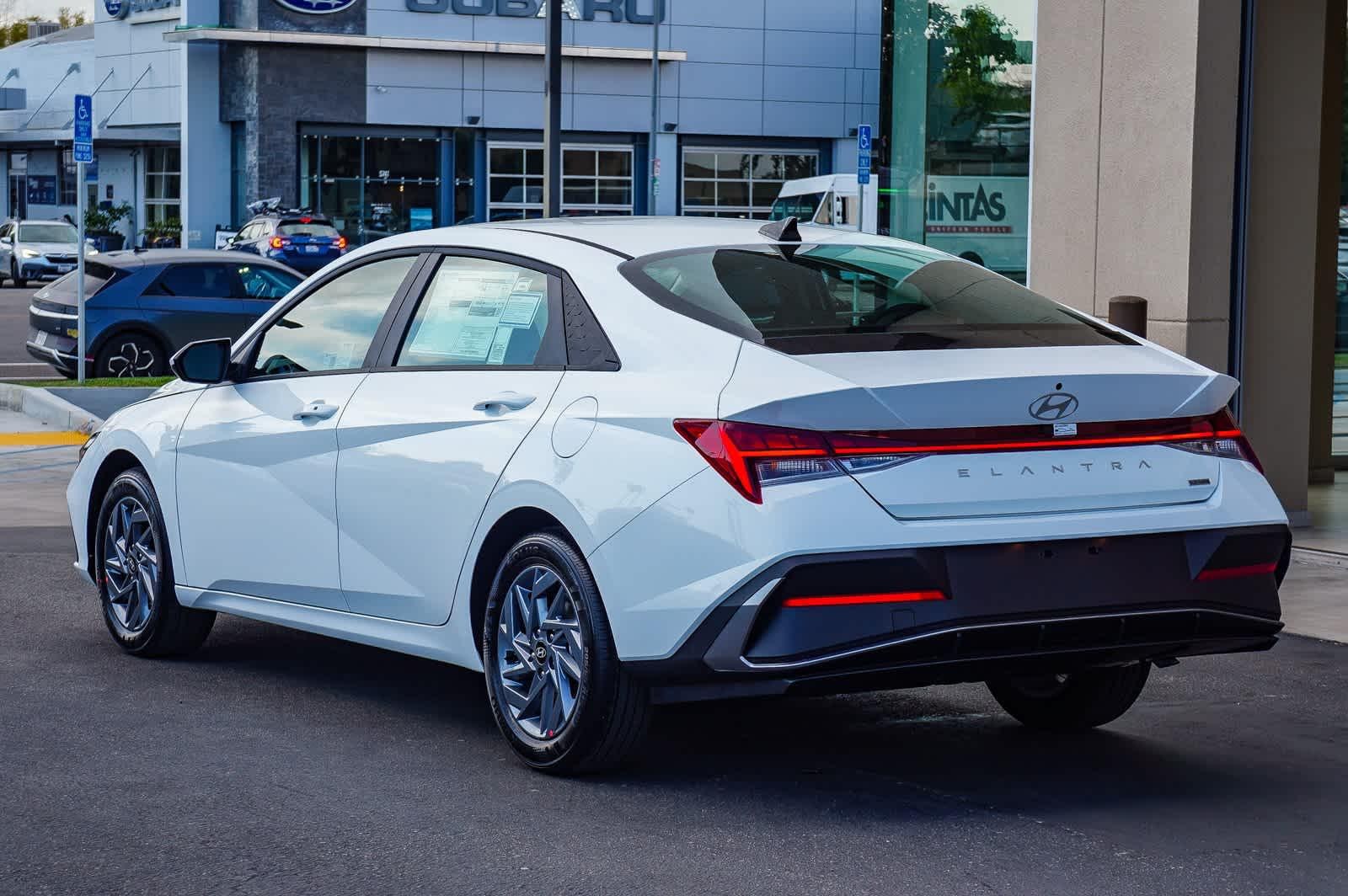 Thumbnail: 2025 Hyundai Elantra - 2