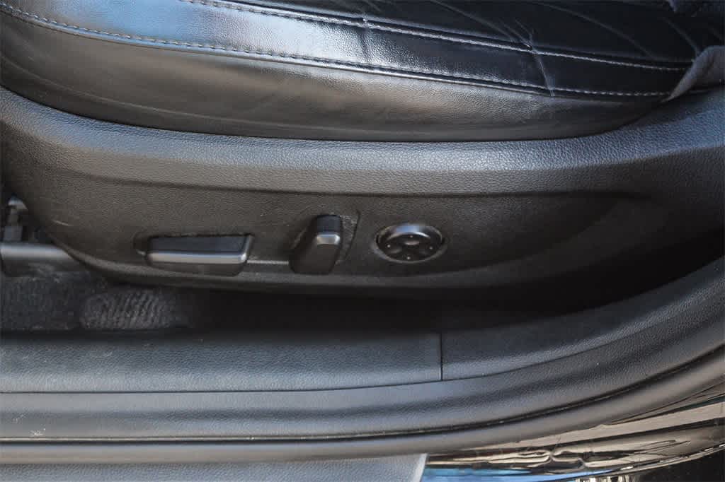 Thumbnail: 2016 Kia Optima - 21