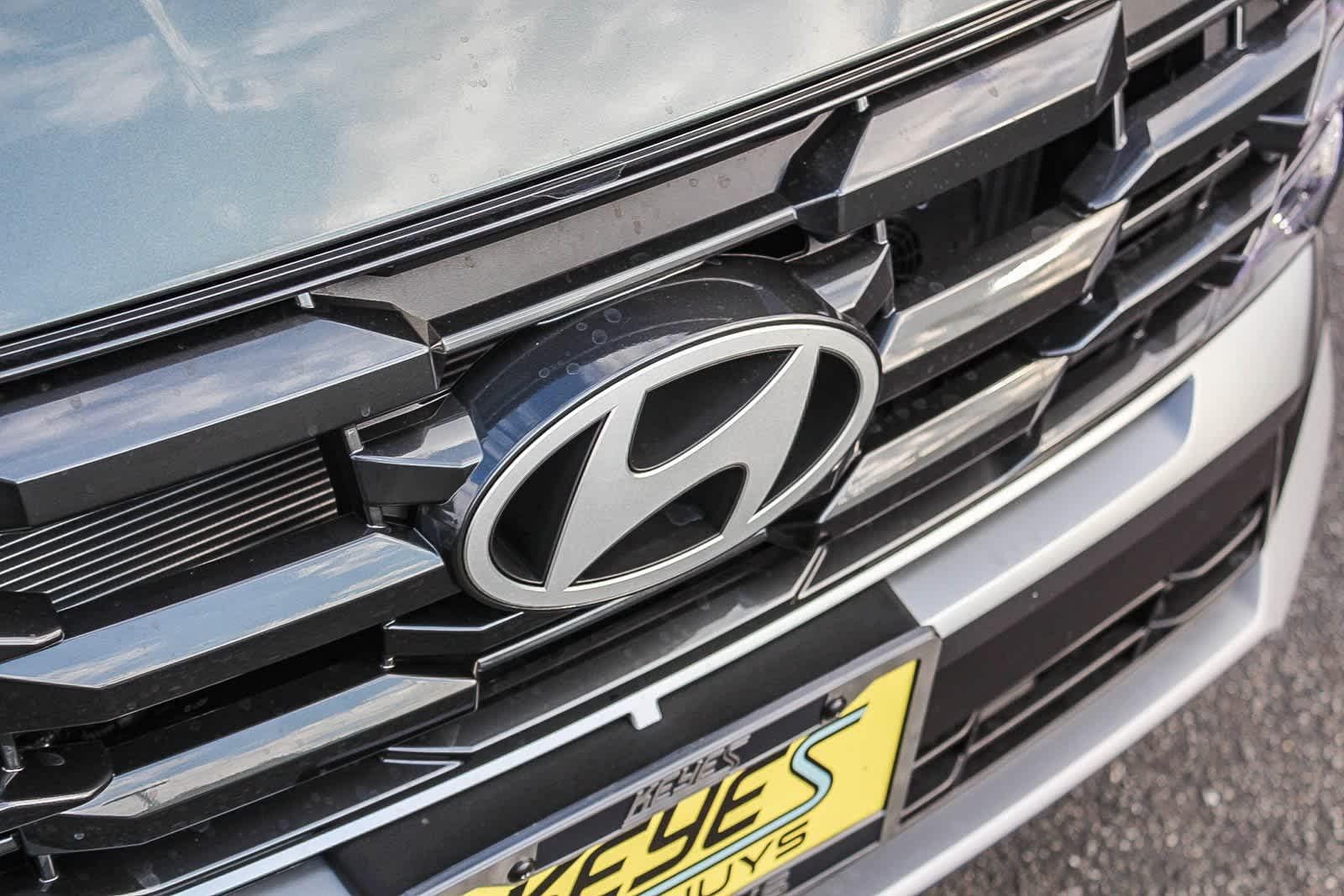 Thumbnail: 2026 Hyundai Tucson - 17