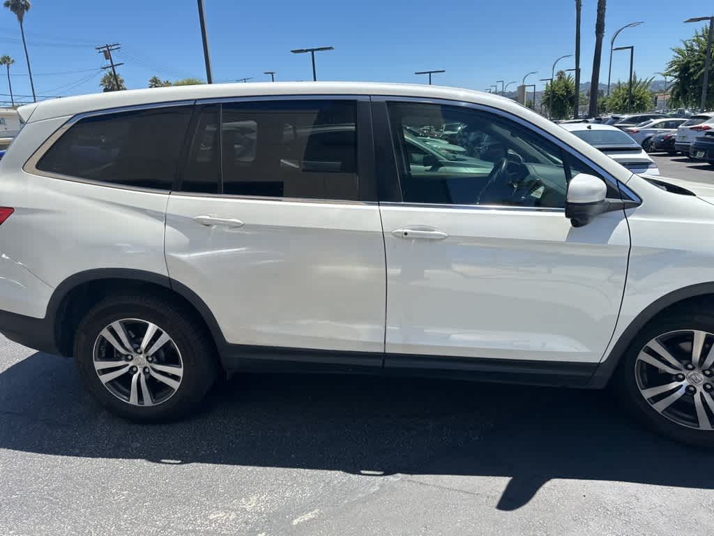 Thumbnail: 2018 Honda Pilot - 15