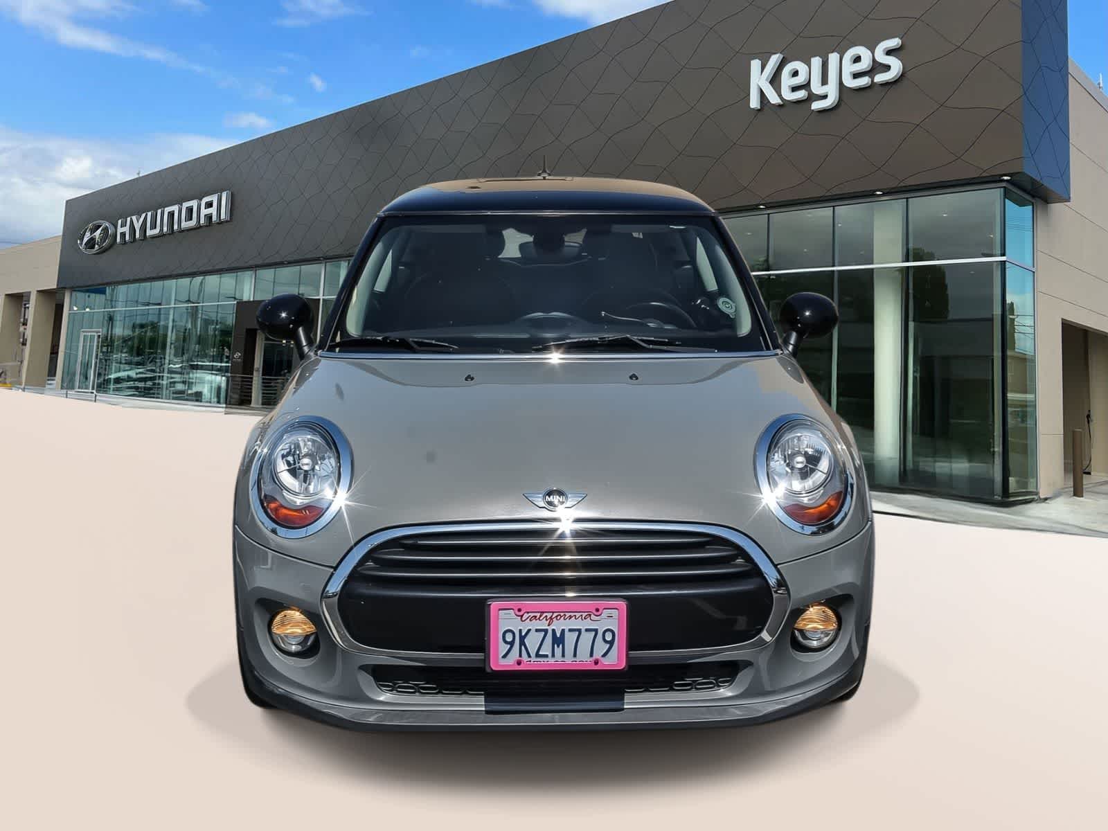 Thumbnail: 2017 MINI Cooper Hardtop - 2