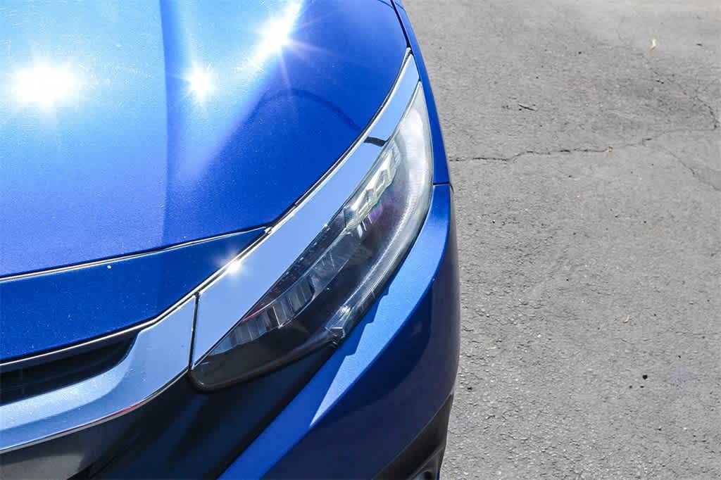 Thumbnail: 2016 Honda Civic - 10