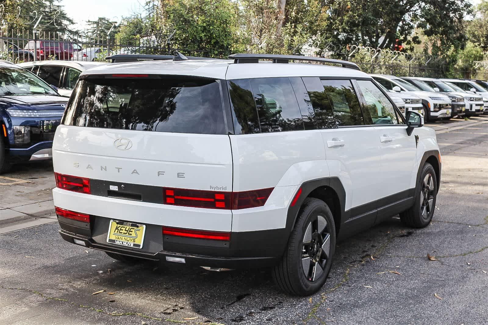 Thumbnail: 2026 Hyundai Santa Fe - 4