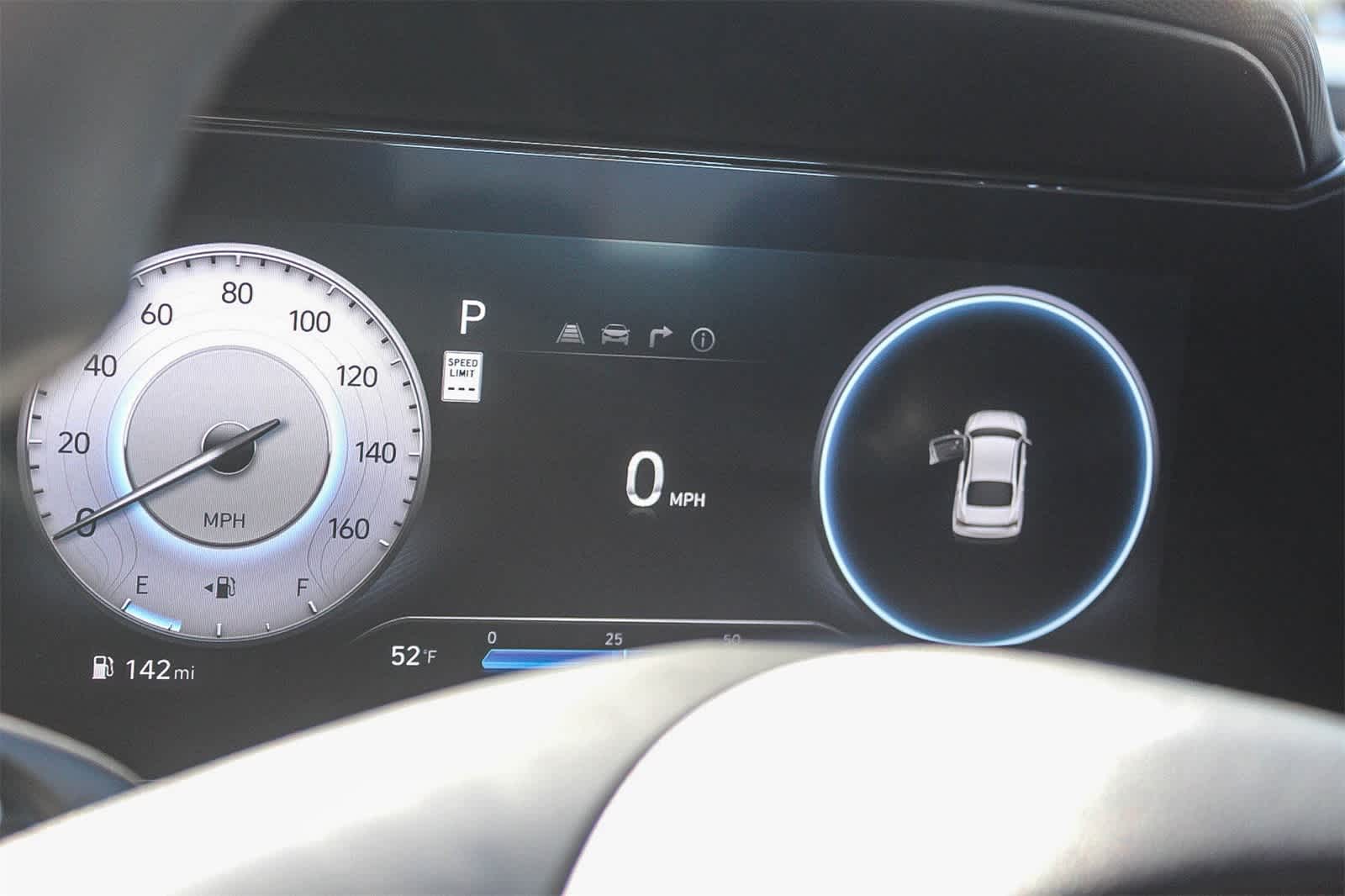 Thumbnail: 2025 Hyundai Elantra - 29