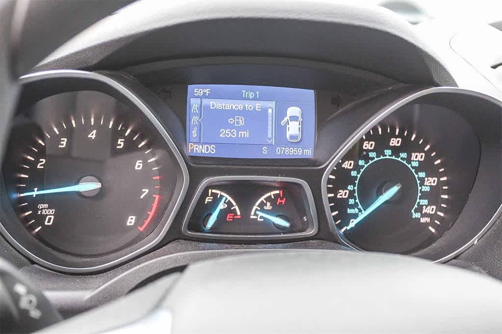 Thumbnail: 2015 Ford Escape - 27