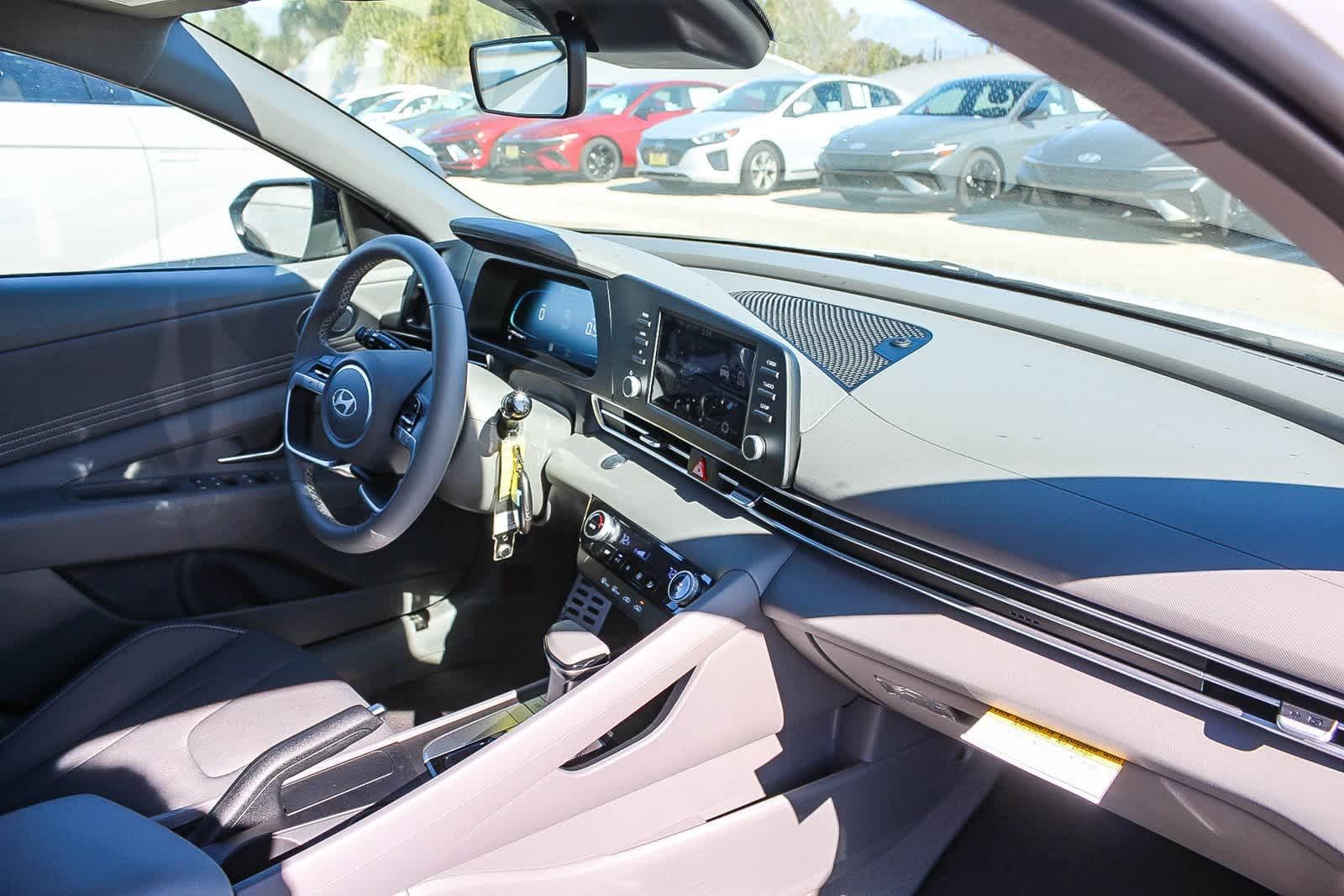 Thumbnail: 2026 Hyundai Elantra - 23