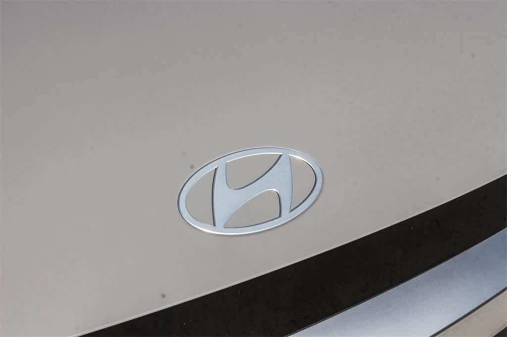 Thumbnail: 2026 Hyundai Ioniq 5 - 13