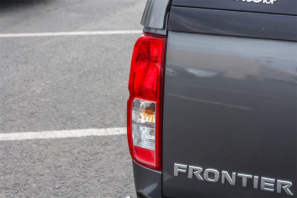 Thumbnail: 2017 Nissan Frontier - 7