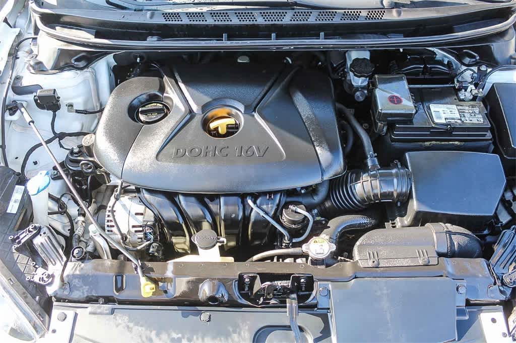 Thumbnail: 2013 Hyundai Elantra - 26